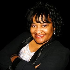 Meet your Posher, Paula